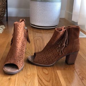 TOMS Majorca Peep Toe Ankle Bootie